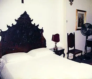 Hotel Family Macedo B&B